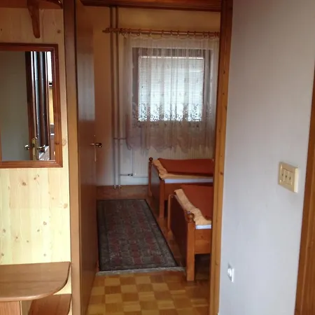 Guest house Gostisce Pri Francki Mirna